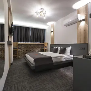 3* Otel Dewy